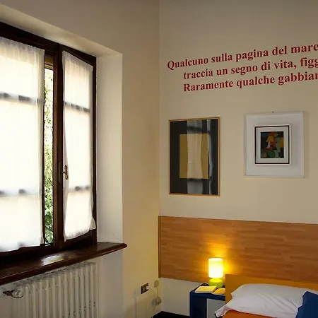 Casa Dei Poeti Bed & Breakfast Mantova