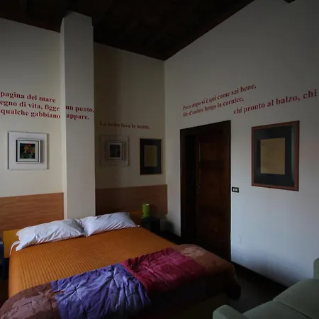 Casa Dei Poeti Bed & Breakfast